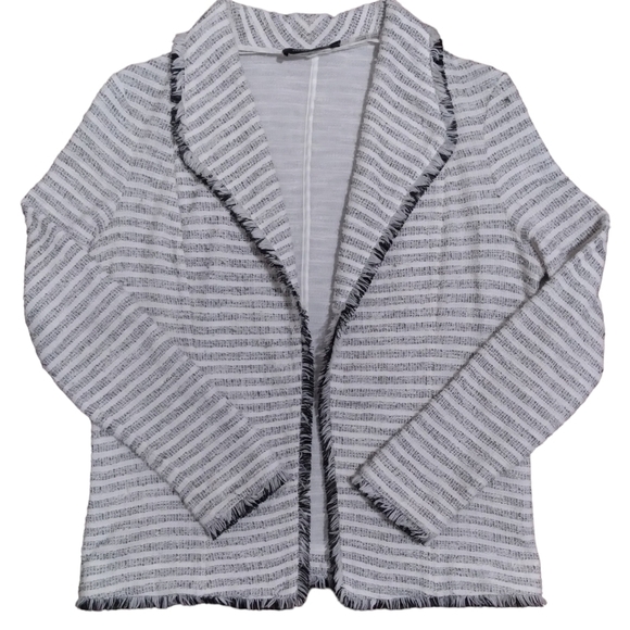 Ivanka Trump | Fringed black & white boucle open front jacket - Picture 5 of 8